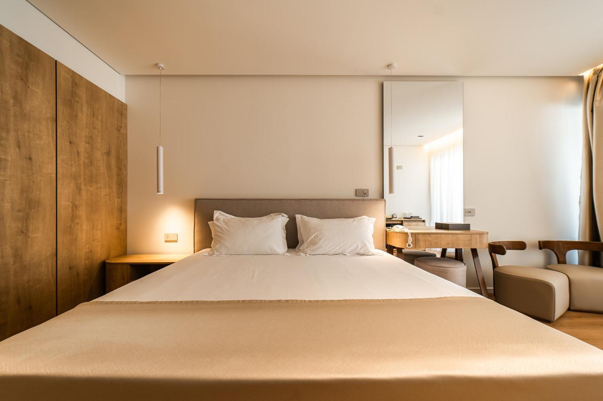 Hotel Vale Saranda Kültér fotó