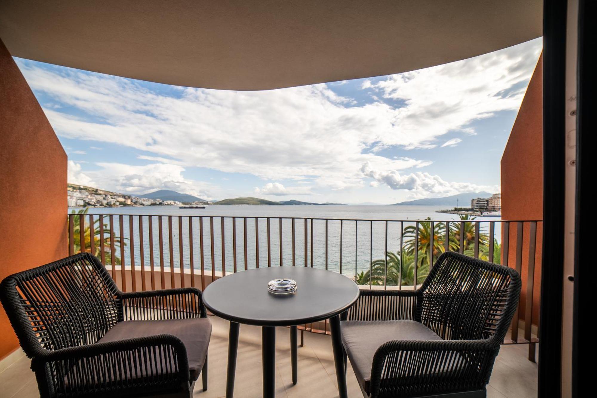 Hotel Vale Saranda Kültér fotó