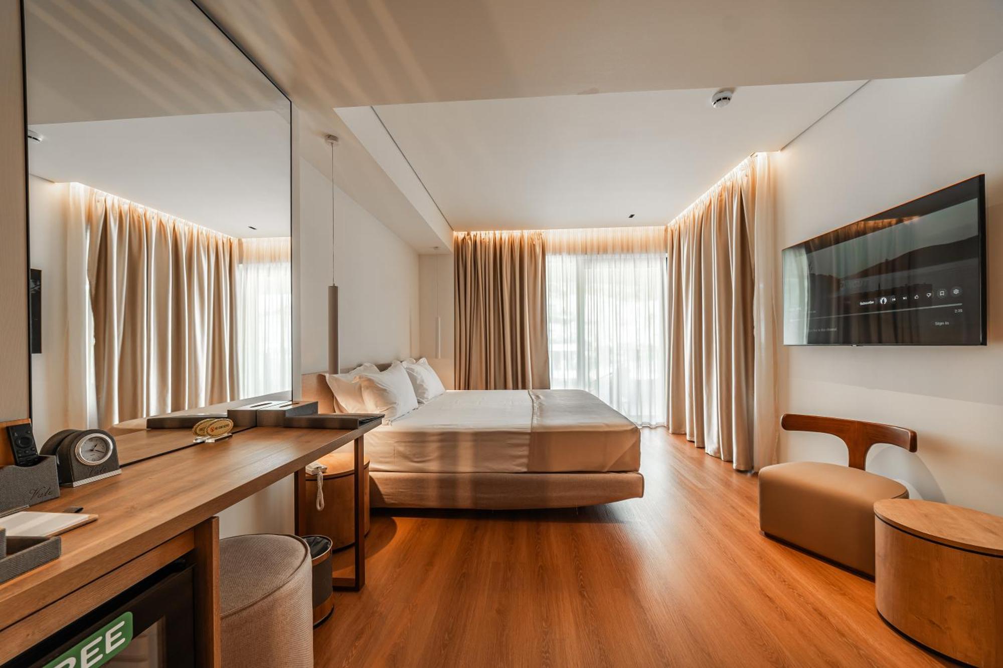 Hotel Vale Saranda Kültér fotó